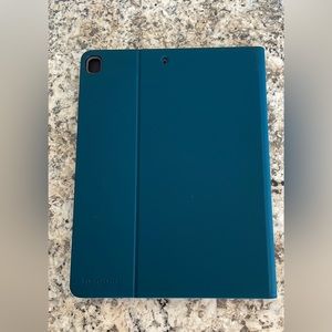 Heyday iPad case